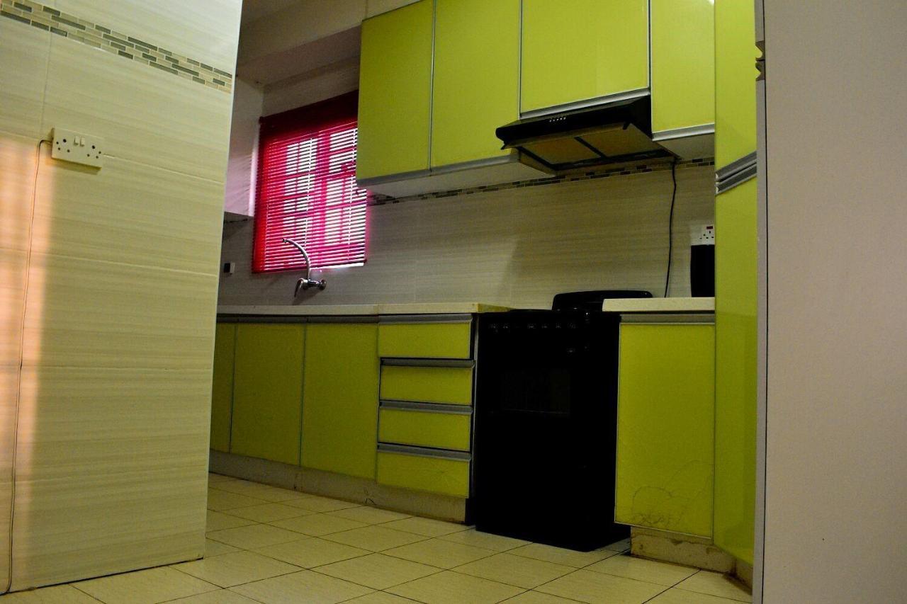 Mathlyn Guesthouse Gaborone Extérieur photo