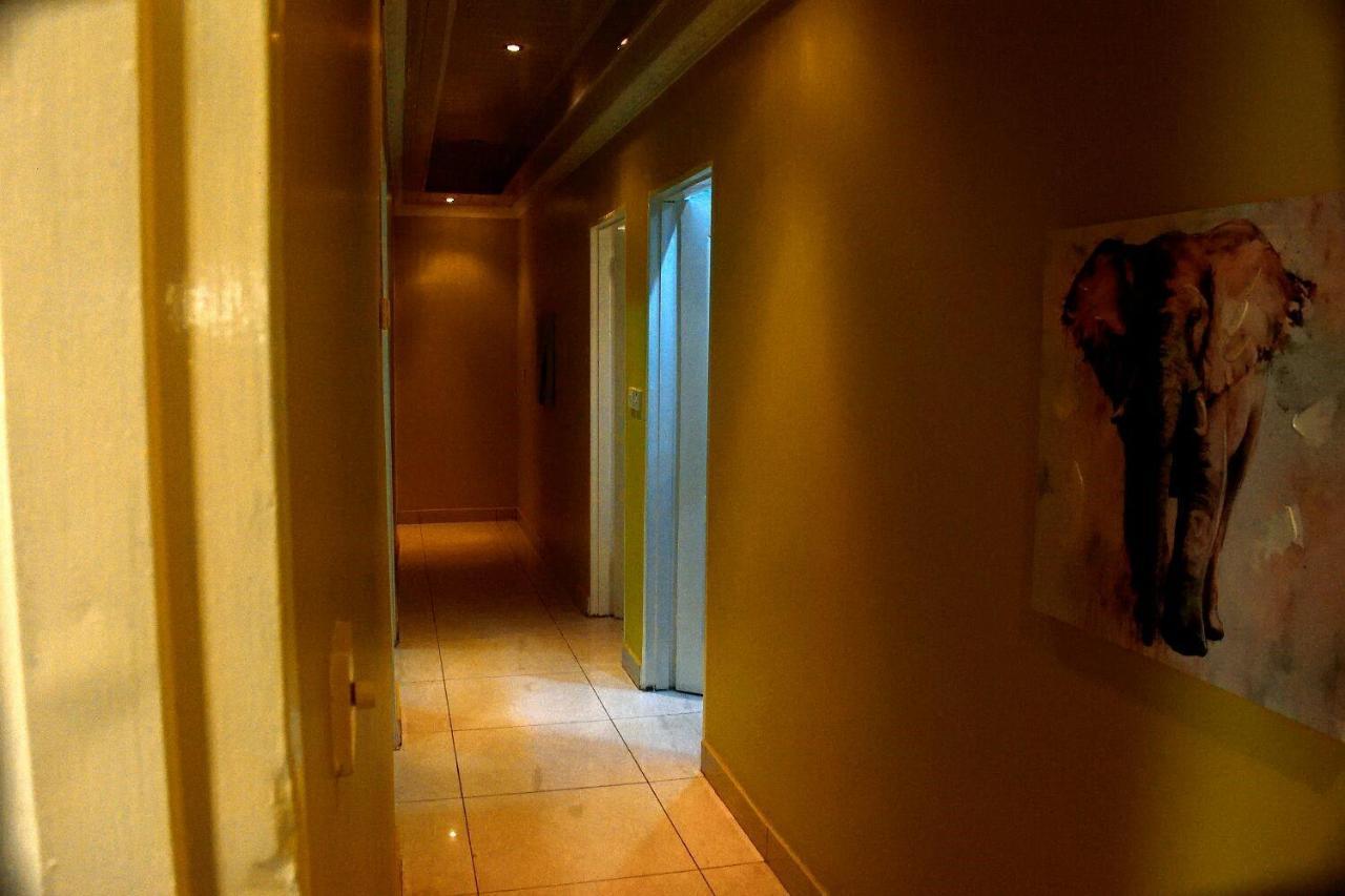 Mathlyn Guesthouse Gaborone Extérieur photo