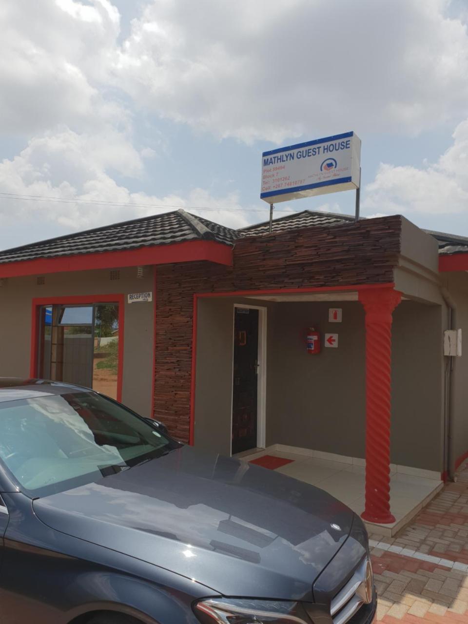 Mathlyn Guesthouse Gaborone Extérieur photo